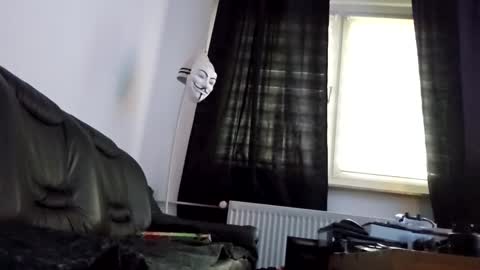 Snapshot of kryptoni18435 chatting on February 2, 2:56 pm Tommy online show from February 2, 2:56 pm