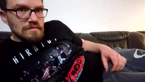 Snapshot of kryptoni18435 chatting on February 3, 2:58 am Tommy online show from February 3, 2:58 am