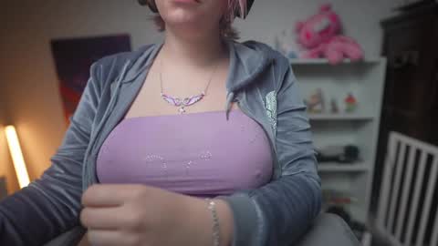 Snapshot of krystalsyxx chatting on January 31, 5:42 pm Krystal Syx online show from January 31, 5:42 pm