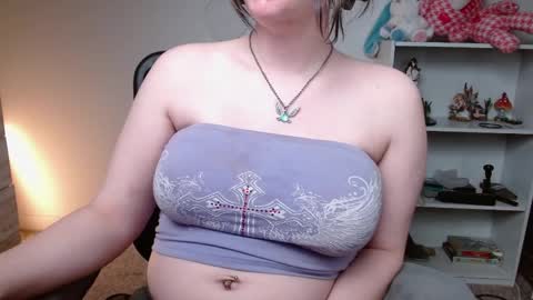Krystal Syx online show from April 4, 4:37 pm