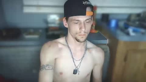 Snapshot of krytiar1992 chatting on March 27, 8:26 am krytiar1992 online show from March 27, 8:26 am