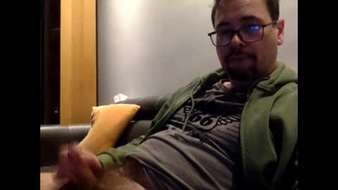 Snapshot of krzysztof1977 chatting on January 25, 9:14 pm krzysztof1977 online show from January 25, 9:14 pm