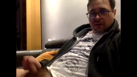 Snapshot of krzysztof1977 chatting on January 30, 11:13 pm krzysztof1977 online show from January 30, 11:13 pm