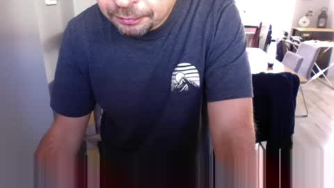 Snapshot of krzysztof1977 chatting on October 4, 9:18 am krzysztof1977 online show from October 4, 9:18 am