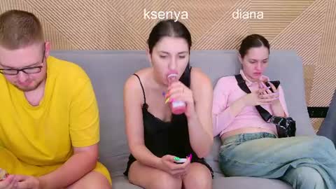 Snapshot of ksenyahot chatting on June 20, 5:54 am WebcamWhore online show from June 20, 5:54 am