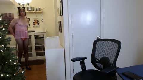 Cait online show from December 17, 12:27 am