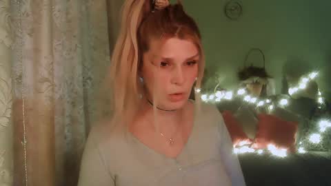 Annika  MTF ts post -op online show from January 28, 10:45 am