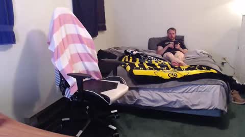 Kuggy online show from May 4, 10:17 pm