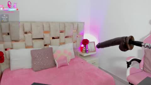 SARA online show from November 7, 12:05 pm