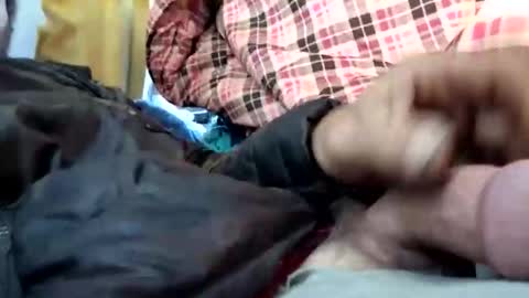 Snapshot of kumnnkevsuks4 chatting on February 6, 3:59 pm kumnnkevsuks4 online show from February 6, 3:59 pm