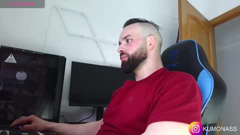 kumonass online show from March 10, 8:15 am