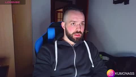 kumonass online show from March 30, 8:04 am