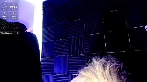 Snapshot of kuraibi chatting on October 29, 9:49 pm Barbi 3 online show from October 29, 9:49 pm