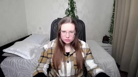 Snapshot of kuri_u chatting on January 13, 9:36 am kuri_u online show from January 13, 9:36 am