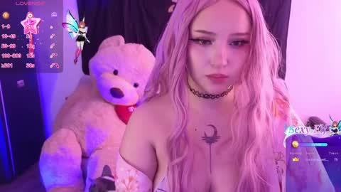 Andy online show from December 5, 12:44 pm