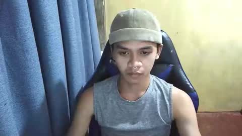 kurtxxx07 online show from March 8, 9:29 pm