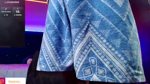 kuzzcoo online show from February 5, 11:12 am