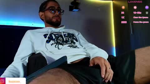 kuzzcoo online show from March 6, 12:12 pm