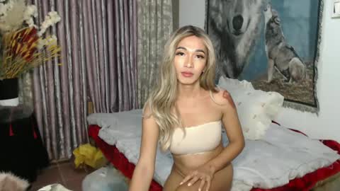 Snapshot of kween_romance chatting on January 18, 6:21 pm Kween online show from January 18, 6:21 pm