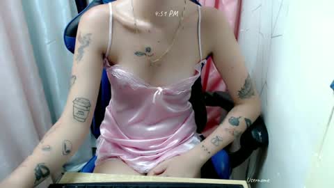 kweenie1026 online show from June 21, 11:51 pm