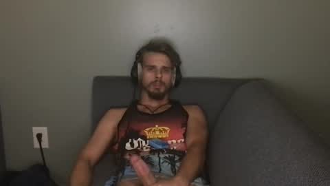 Snapshot of kxng222 chatting on October 15, 8:36 am kxng222 online show from October 15, 8:36 am