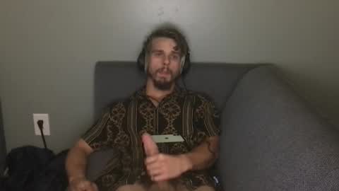 Snapshot of kxng222 chatting on October 18, 4:37 am kxng222 online show from October 18, 4:37 am