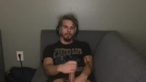 Snapshot of kxng222 chatting on October 19, 8:15 am kxng222 online show from October 19, 8:15 am