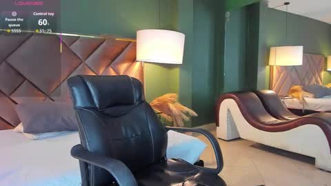 kya_wild online show from January 11, 12:37 am