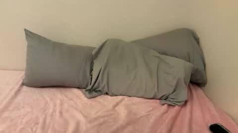 kyky online show from April 5, 3:20 pm