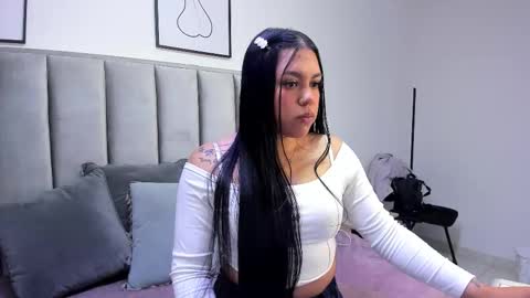 Snapshot of kyla_left chatting on January 7, 12:40 pm Wadjett Emmy online show from January 7, 12:40 pm