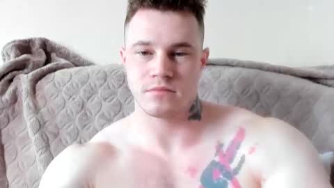 Snapshot of kyle_4u chatting on February 12, 9:37 am Kyle online show from February 12, 9:37 am