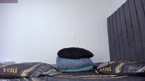 Kyle collinz online show from November 14, 4:33 am