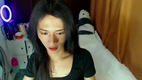 babyKylene online show from January 14, 9:02 am