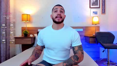 kylenorth_ online show from September 21, 8:32 pm