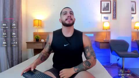 kylenorth_ online show from September 22, 11:56 am