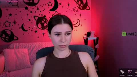 Kylie loves u online show from June 15, 9:22 am
