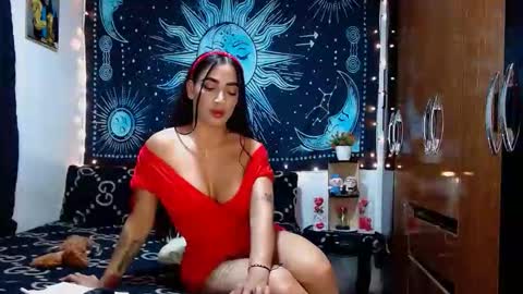 kylie online show from February 14, 10:17 pm