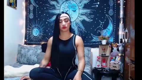kylie online show from July 10, 11:40 pm