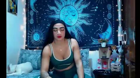 kylie online show from July 17, 11:53 pm