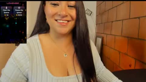 Snapshot of kylie_daniiels chatting on March 16, 9:52 pm Kylie online show from March 16, 9:52 pm