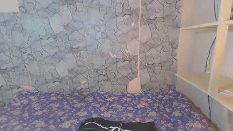 kylie online show from December 22, 8:16 am