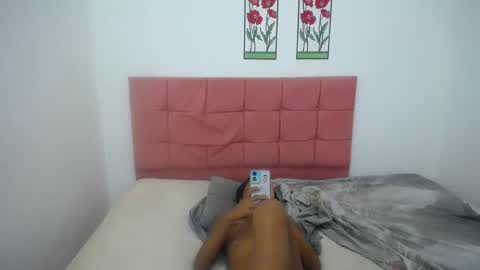 Snapshot of kylie_hot34 chatting on January 9, 2:11 am kylie_hot34 online show from January 9, 2:11 am