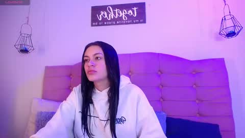 kylie_ls online show from January 15, 12:36 pm