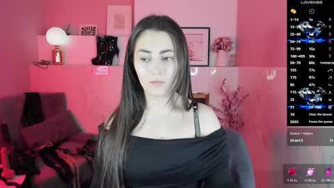 Snapshot of kylie_mellow chatting on October 23, 1:32 pm Kylie online show from October 23, 1:32 pm