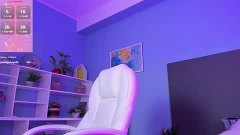 Kylie Reyes  online show from February 11, 10:28 pm