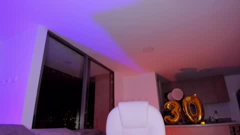 Snapshot of kylie_rox03 chatting on March 12, 6:51 am     online show from March 12, 6:51 am