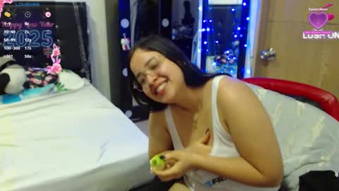 Snapshot of kylie_switch chatting on January 14, 11:58 pm Instagram Kylie switch followme buy lovense here online show from January 14, 11:58 pm
