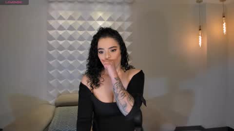 Kylie Jenkins online show from October 26, 11:16 am