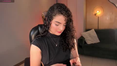 Kylie Jenkins online show from December 16, 11:26 am