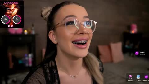 Kylie online show from February 11, 11:12 pm